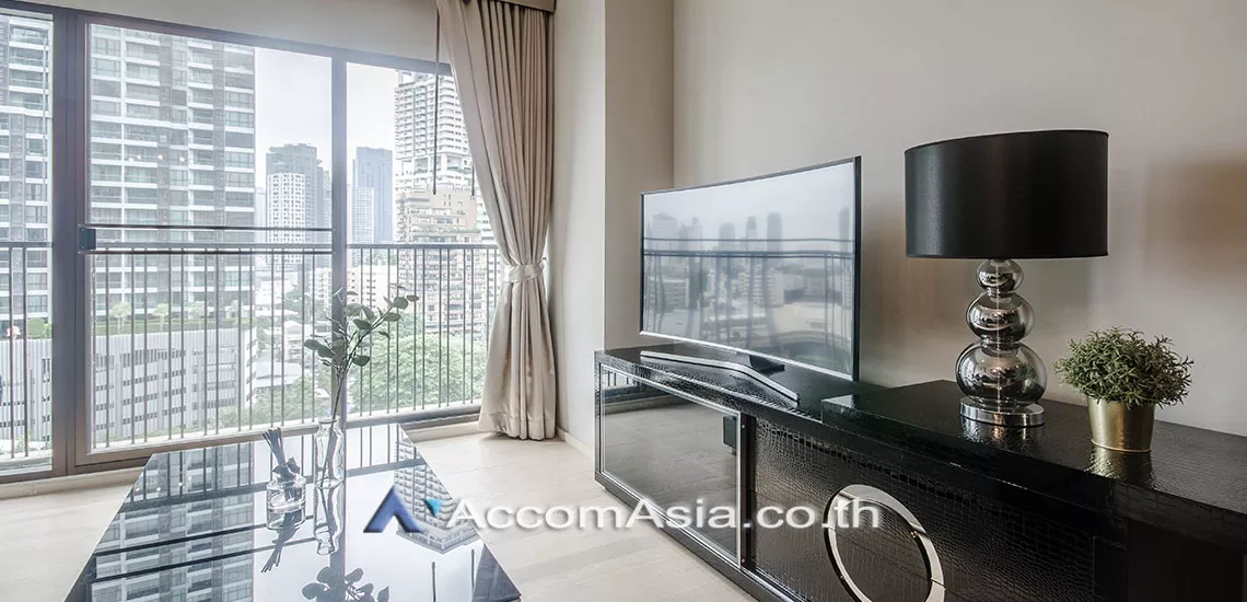  1 Bedroom  Condominium For Rent in Sukhumvit, Bangkok  near BTS Phrom Phong (AA30183)