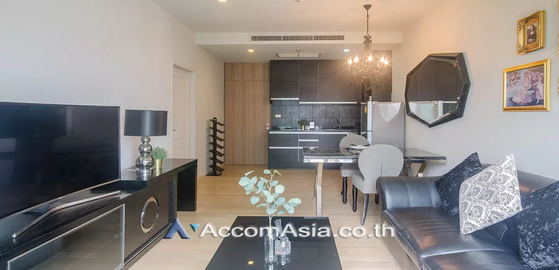  1 Bedroom  Condominium For Rent in Sukhumvit, Bangkok  near BTS Phrom Phong (AA30183)