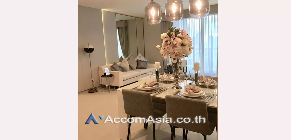  2 Bedrooms  Condominium For Rent in Sukhumvit, Bangkok  near BTS Ekkamai (AA30188)