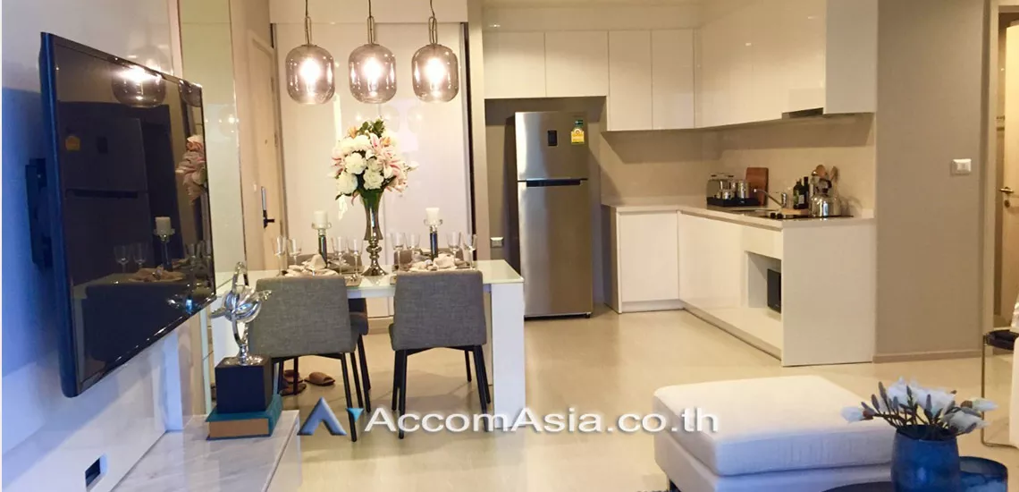  2 Bedrooms  Condominium For Rent in Sukhumvit, Bangkok  near BTS Ekkamai (AA30188)