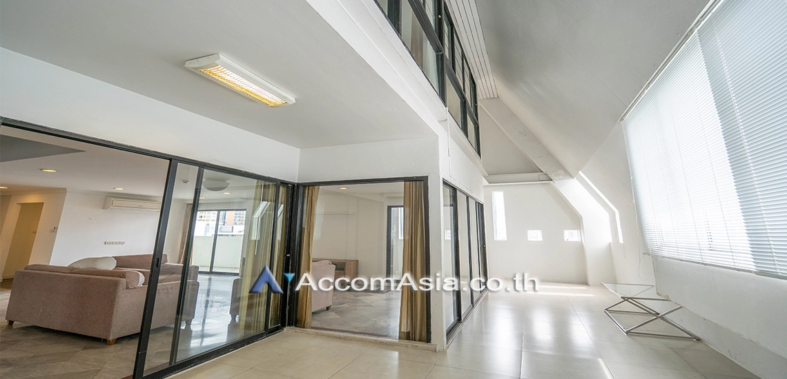 Duplex Condo, Pet friendly |  3 Bedrooms  Condominium For Rent in Sukhumvit, Bangkok  near BTS Phrom Phong (AA30220)