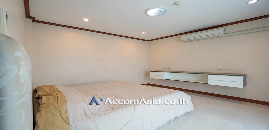 9  3 br Apartment For Rent in Sukhumvit ,Bangkok BTS Ekkamai at Spacious Room AA30221