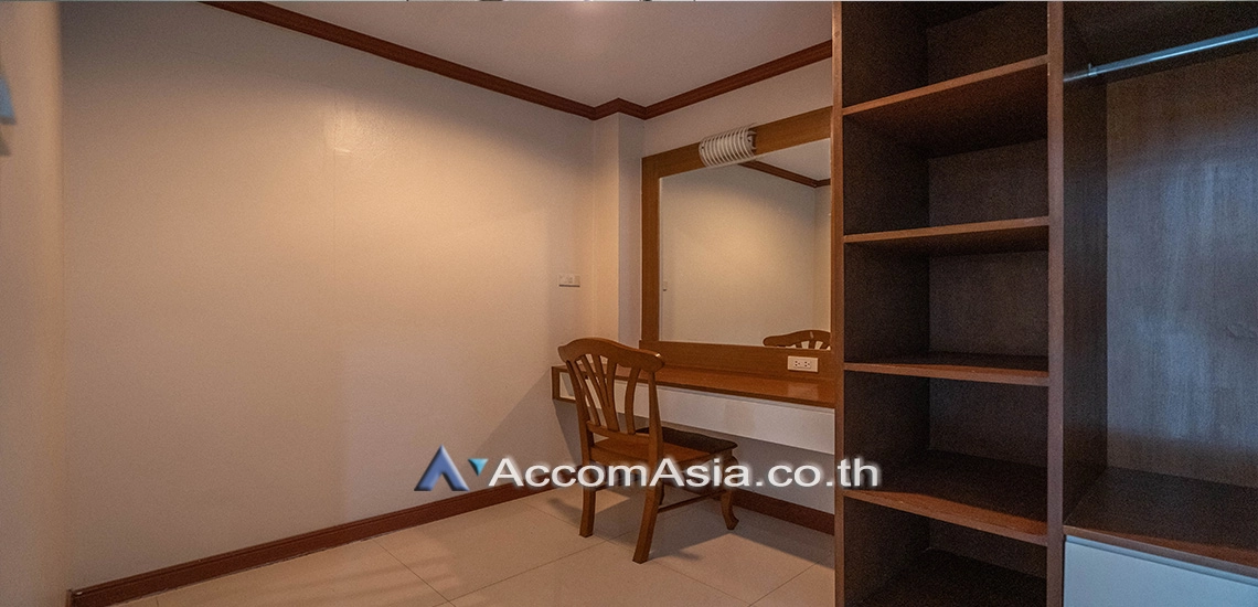 10  3 br Apartment For Rent in Sukhumvit ,Bangkok BTS Ekkamai at Spacious Room AA30221