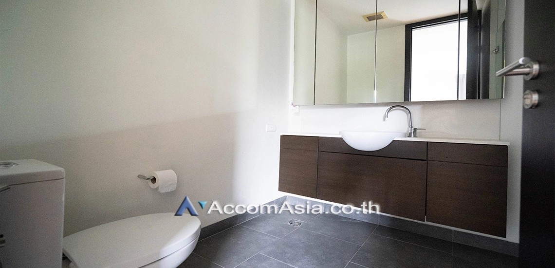 9  3 br Condominium for rent and sale in Sathorn ,Bangkok BRT Thanon Chan at The Lofts Yennakart AA30222