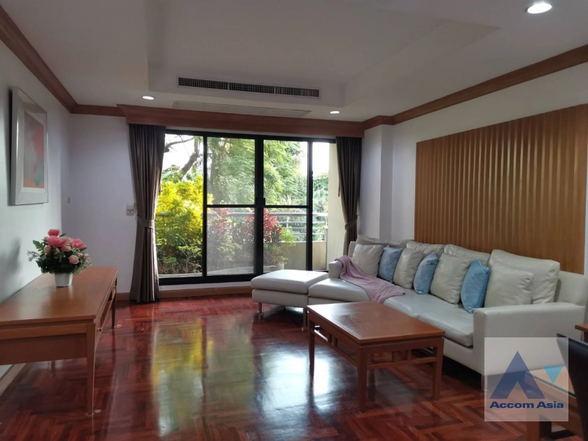  1 Bedroom  Condominium For Rent in Sathorn, Bangkok  near MRT Khlong Toei (AA30225)