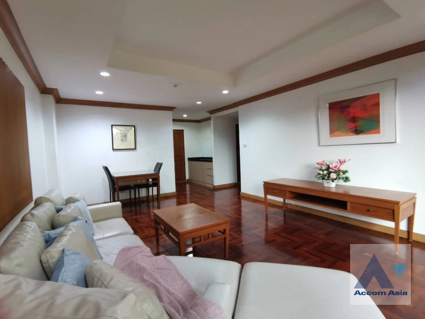  1 Bedroom  Condominium For Rent in Sathorn, Bangkok  near MRT Khlong Toei (AA30225)