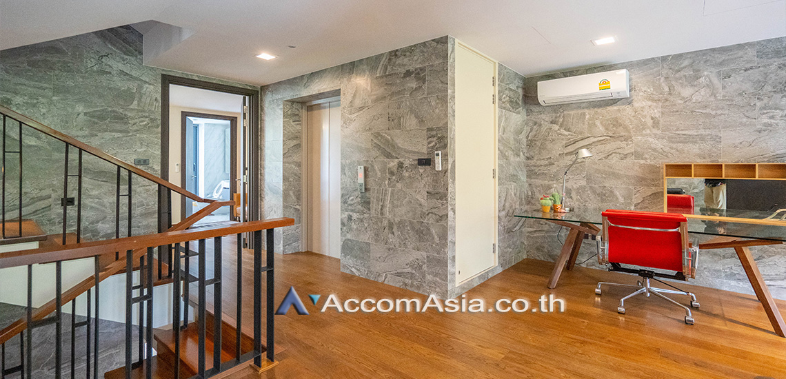 13  4 br Townhouse for rent and sale in Sukhumvit ,Bangkok BTS Asok - MRT Sukhumvit at Quarter 31 AA30237