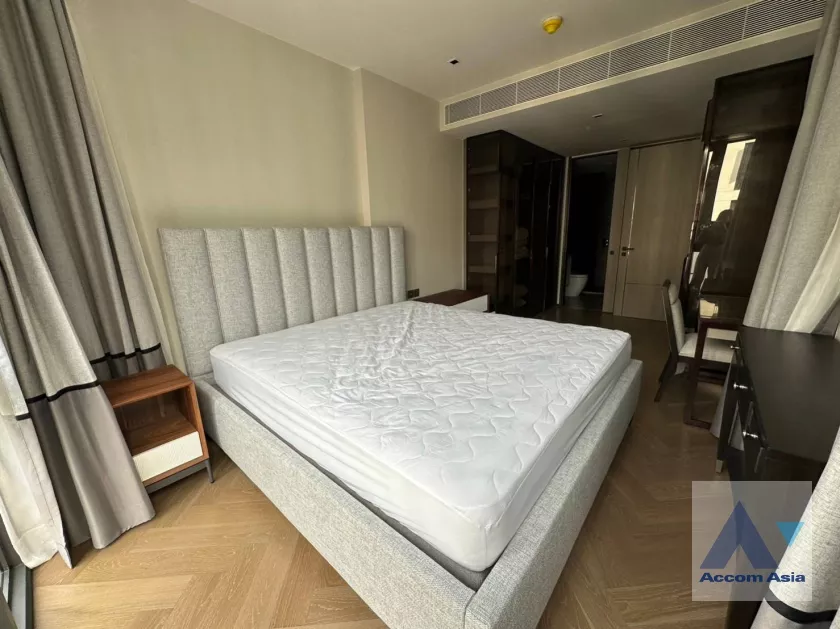  2 Bedrooms  Condominium For Rent in Sukhumvit, Bangkok  near BTS Ekkamai (AA30257)