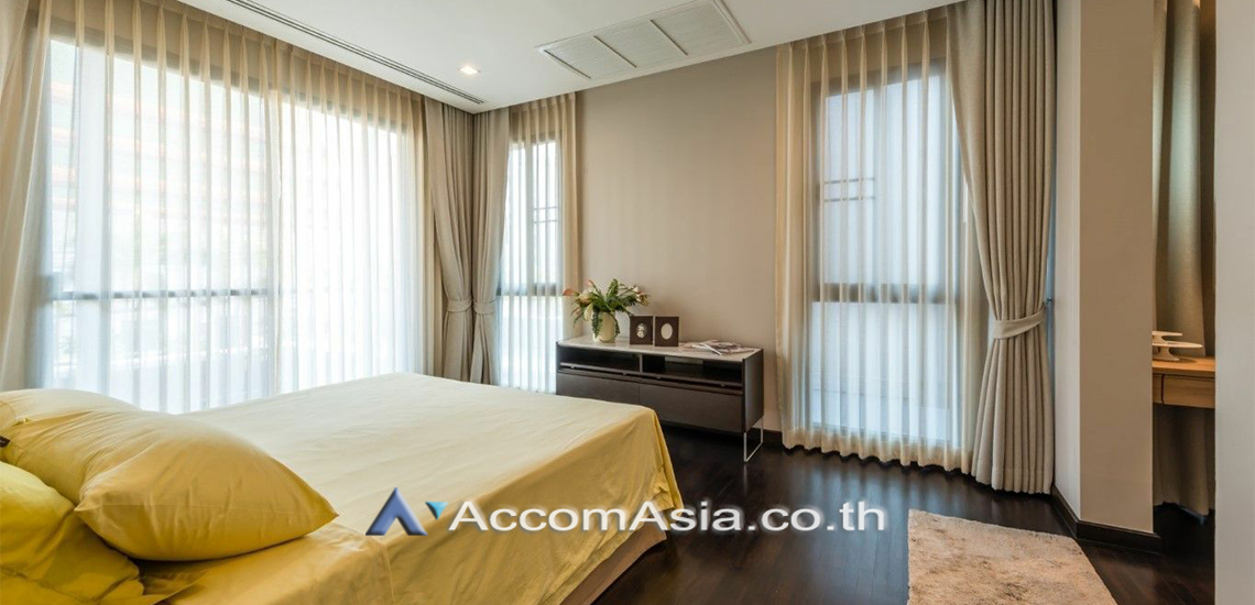 7  2 br Apartment For Rent in Ploenchit ,Bangkok BTS Ploenchit at Step to Lumpini Park AA30264