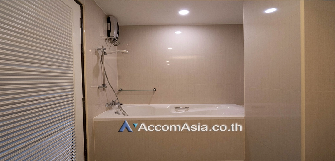 9  3 br Condominium For Rent in Sukhumvit ,Bangkok BTS Phrom Phong at Royal Castle AA30276