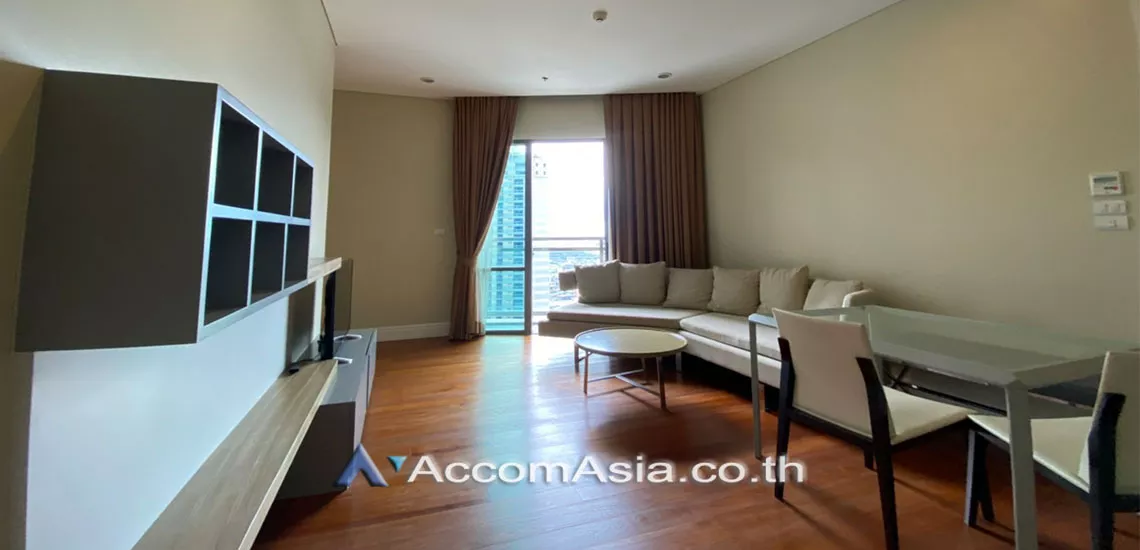  2 Bedrooms  Condominium For Rent in Sukhumvit, Bangkok  near BTS Phrom Phong (AA30280)