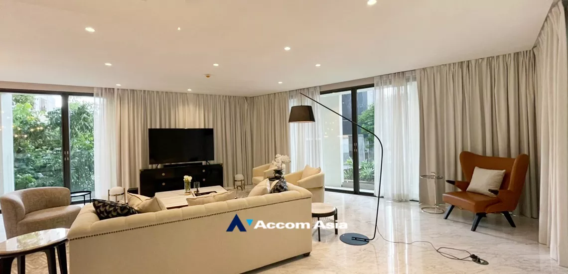 Luxury, Pet friendly |  3 Bedrooms  Condominium For Sale in Sukhumvit, Bangkok  near BTS Thong Lo (AA30284)