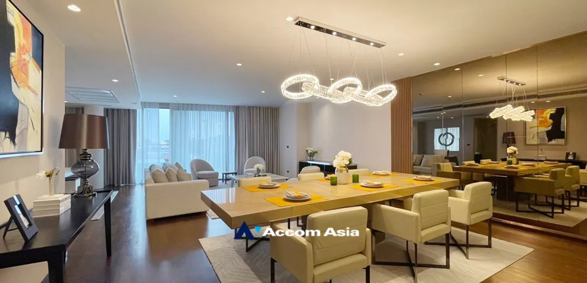 Luxury, Pet friendly |  3 Bedrooms  Condominium For Sale in Sukhumvit, Bangkok  near BTS Thong Lo (AA30287)