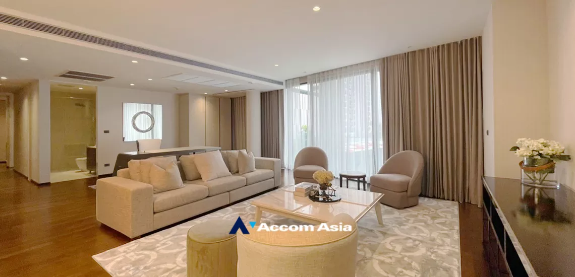 Luxury, Pet friendly |  3 Bedrooms  Condominium For Sale in Sukhumvit, Bangkok  near BTS Thong Lo (AA30287)