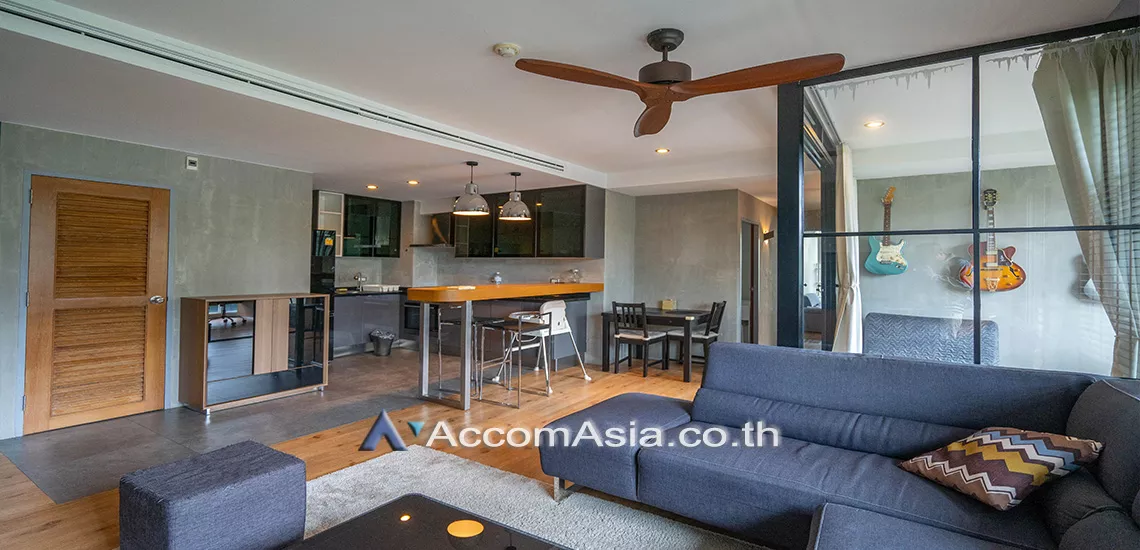  3 Bedrooms  Condominium For Rent in Sukhumvit, Bangkok  near BTS Thong Lo (AA30290)