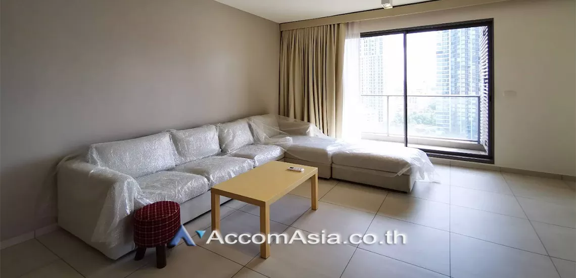  2 Bedrooms  Condominium For Rent in Sukhumvit, Bangkok  near BTS Ekkamai (AA30327)