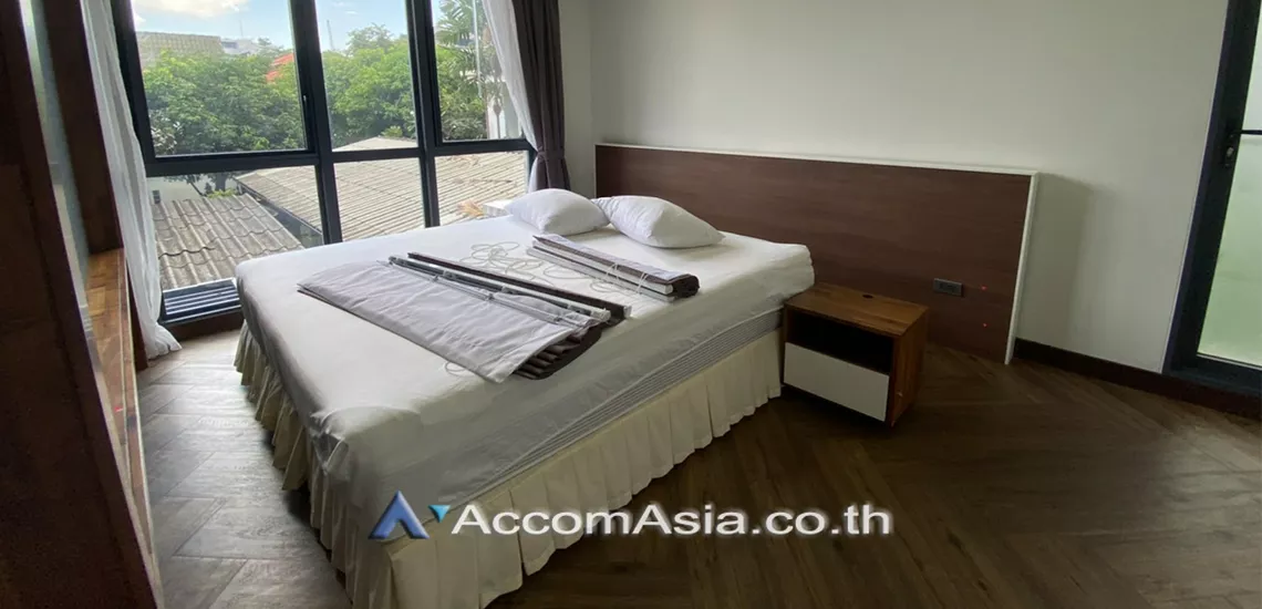 7  2 br Apartment For Rent in Sukhumvit ,Bangkok BTS Phrom Phong at Modern Apartment AA30333