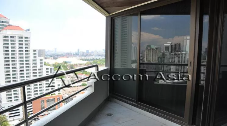  2 Bedrooms  Condominium For Rent in Sukhumvit, Bangkok  near BTS Asok - MRT Sukhumvit (24485)