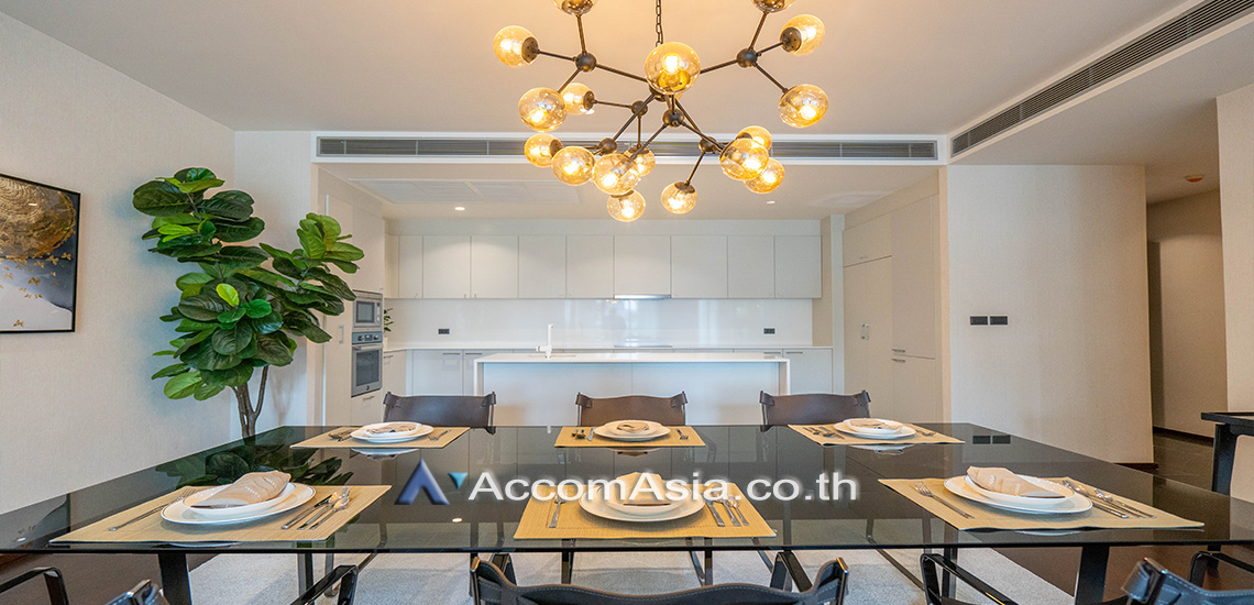 Pet friendly condominium for rent in Sukhumvit, Bangkok Code AA30339