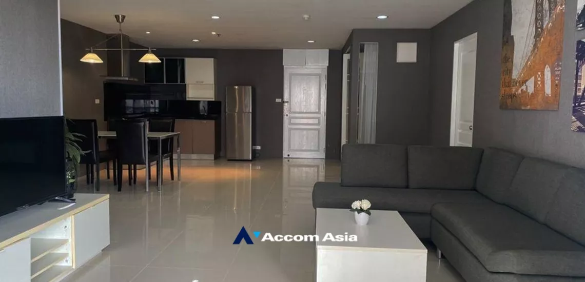 Pet friendly |  3 Bedrooms  Condominium For Rent in Sukhumvit, Bangkok  near BTS Phrom Phong (AA30345)