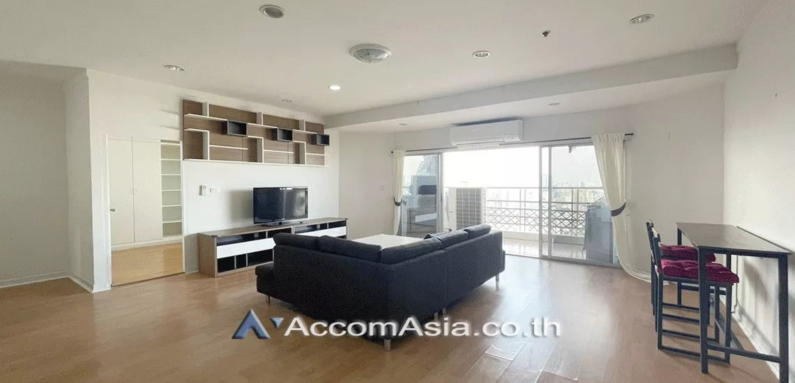 Pet friendly |  4 Bedrooms  Condominium For Rent in Sukhumvit, Bangkok  near BTS Phrom Phong (AA30346)