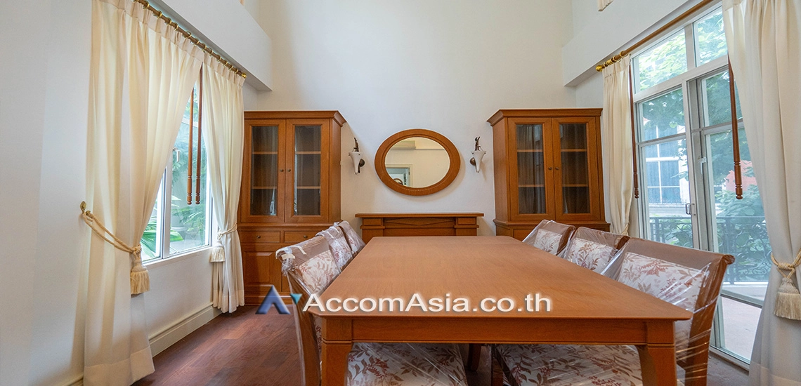 Double High Ceiling, Pet friendly |  4 Bedrooms  House For Rent in Sukhumvit, Bangkok  near BTS Thong Lo (AA30357)