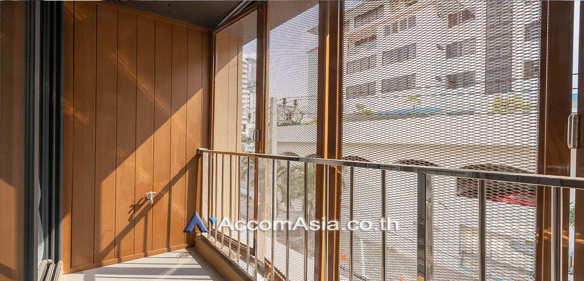  2 Bedrooms  Apartment For Rent in Sukhumvit, Bangkok  near BTS Phrom Phong (AA30361)