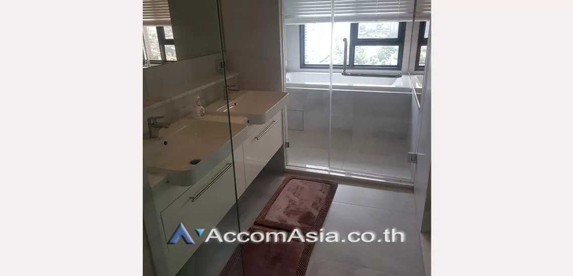 8  2 br Condominium For Rent in Sukhumvit ,Bangkok BTS Ekkamai at Rhythm Ekkamai AA30364