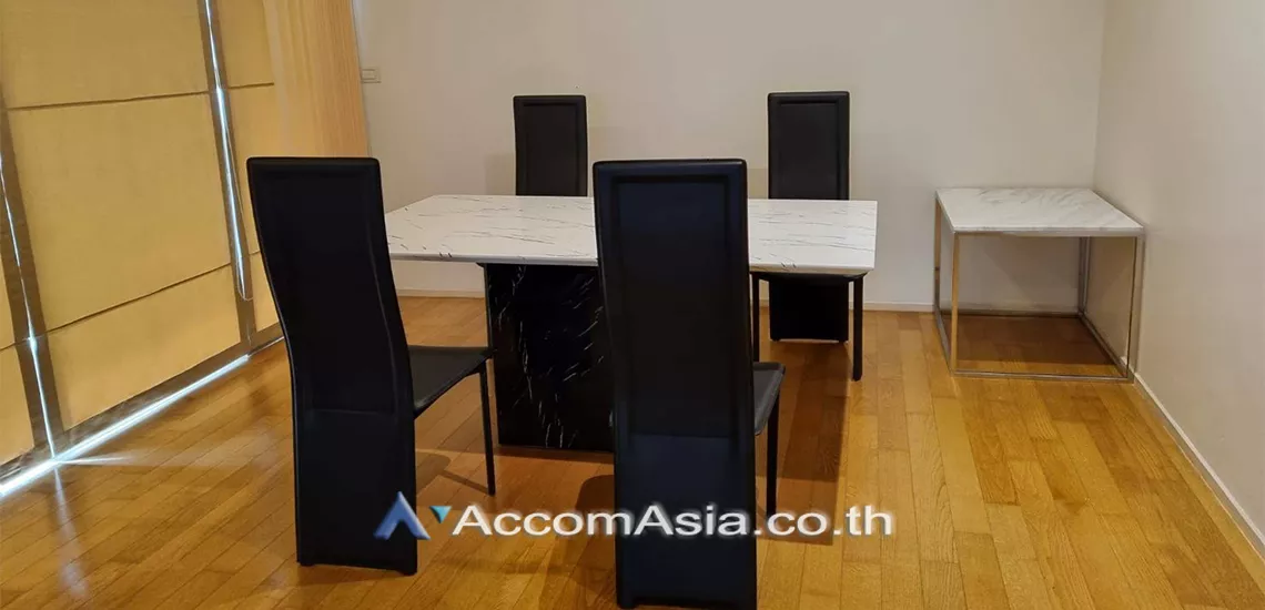 Pet friendly |  2 Bedrooms  Condominium For Rent in Sukhumvit, Bangkok  near BTS Phrom Phong (AA30375)