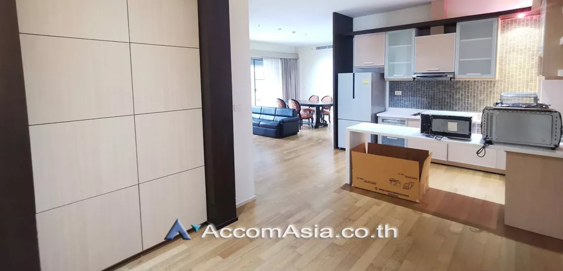  2 Bedrooms  Condominium For Rent in Sukhumvit, Bangkok  near BTS Phrom Phong (AA30377)