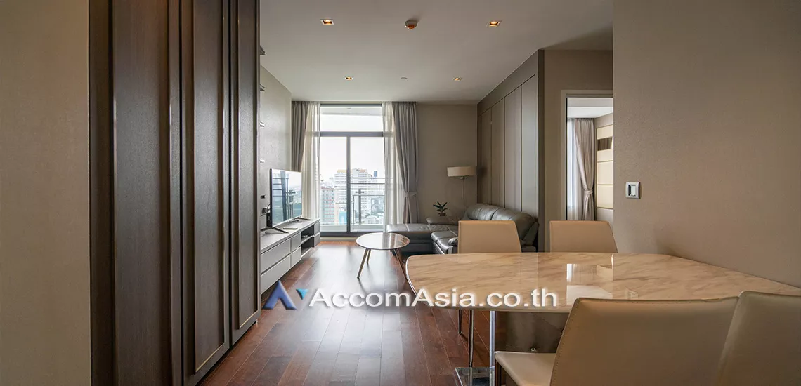  2 Bedrooms  Condominium For Rent in Sukhumvit, Bangkok  near BTS Phrom Phong (AA30385)