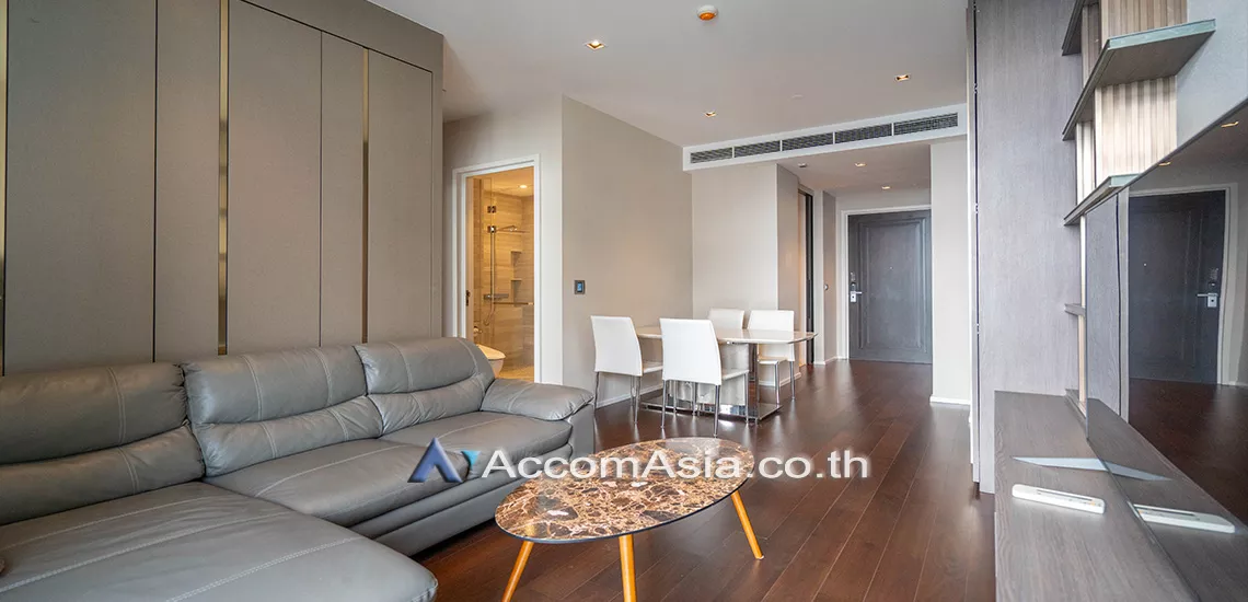  2 Bedrooms  Condominium For Rent in Sukhumvit, Bangkok  near BTS Phrom Phong (AA30385)