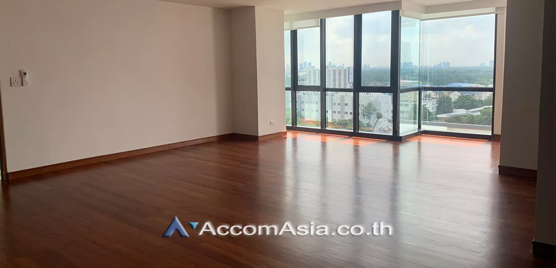 Big Balcony |  3 Bedrooms  Condominium For Rent in Sathorn, Bangkok  near MRT Khlong Toei (AA30387)