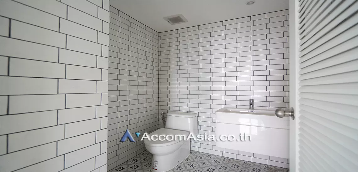 9  2 br Condominium For Rent in Sukhumvit ,Bangkok BTS Phrom Phong at Royal Castle AA30398