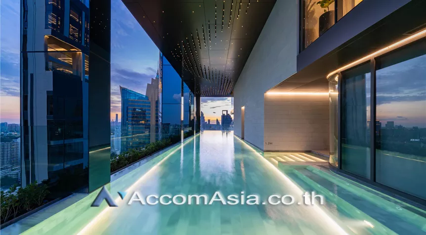  1 Bedroom  Condominium For Rent in Sukhumvit, Bangkok  near BTS Asok - MRT Sukhumvit (AA30415)