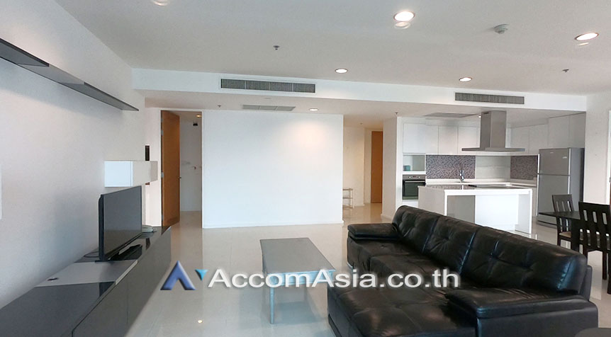 5  3 br Condominium For Rent in Ploenchit ,Bangkok BTS Chitlom at Royal Maneeya Executive Residence AA30421