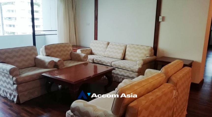 Pet friendly |  2 Bedrooms  Apartment For Rent in Sukhumvit, Bangkok  near BTS Nana - MRT Sukhumvit (AA30430)