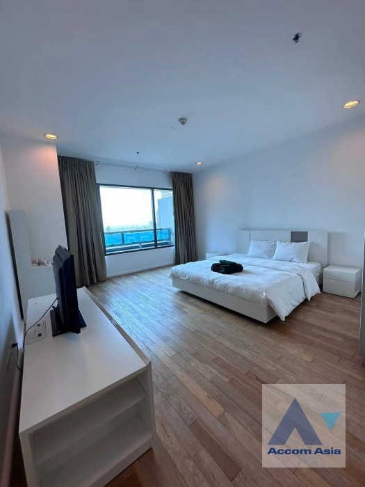 8  2 br Condominium For Rent in Ploenchit ,Bangkok BTS Chitlom at Royal Maneeya Executive Residence AA30439