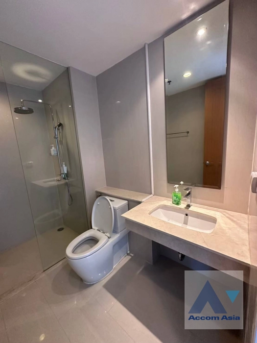 14  2 br Condominium For Rent in Ploenchit ,Bangkok BTS Chitlom at Royal Maneeya Executive Residence AA30439