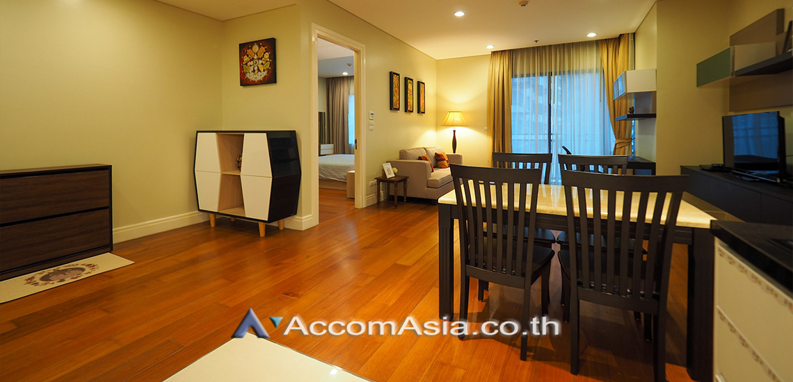  1 Bedroom  Condominium For Rent in Sukhumvit, Bangkok  near BTS Phrom Phong (AA30440)