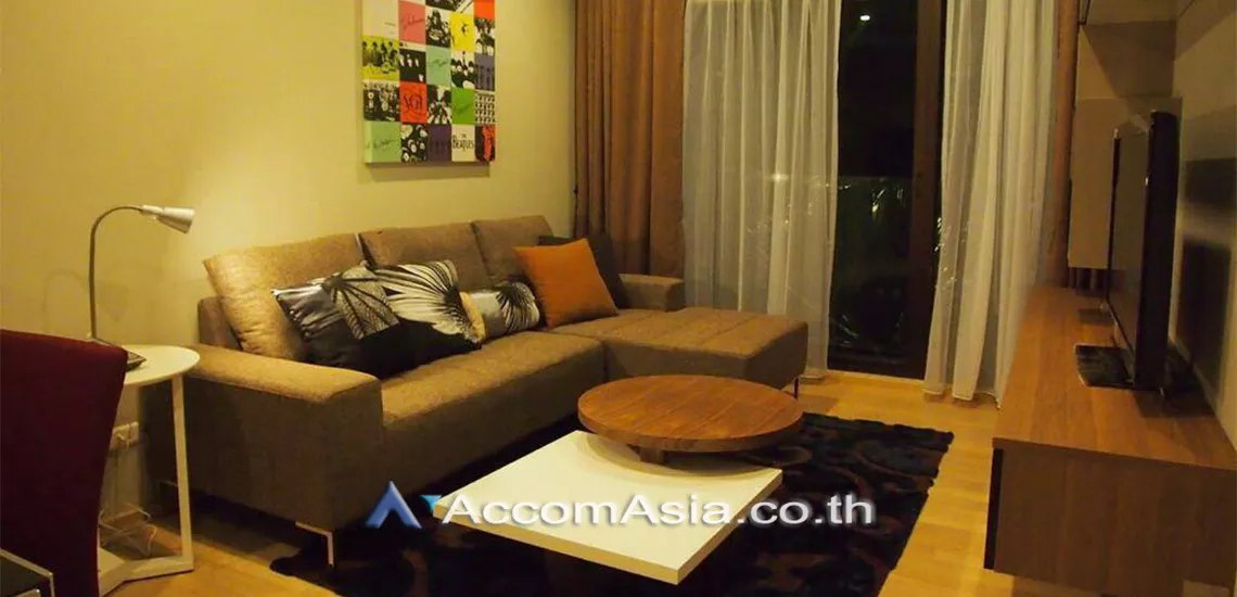  1 Bedroom  Condominium For Rent in Sukhumvit, Bangkok  near BTS Phrom Phong (AA30449)