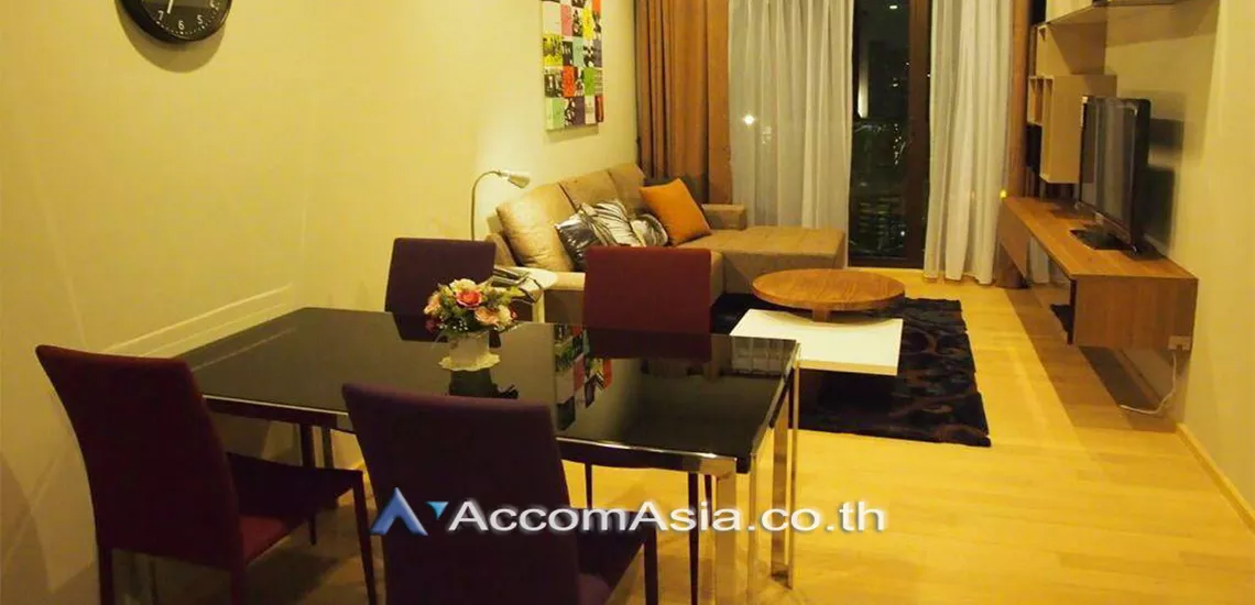  1 Bedroom  Condominium For Rent in Sukhumvit, Bangkok  near BTS Phrom Phong (AA30449)