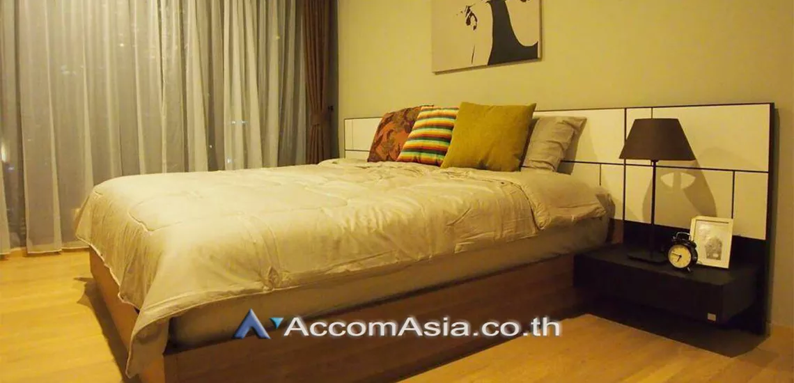  1 Bedroom  Condominium For Rent in Sukhumvit, Bangkok  near BTS Phrom Phong (AA30449)