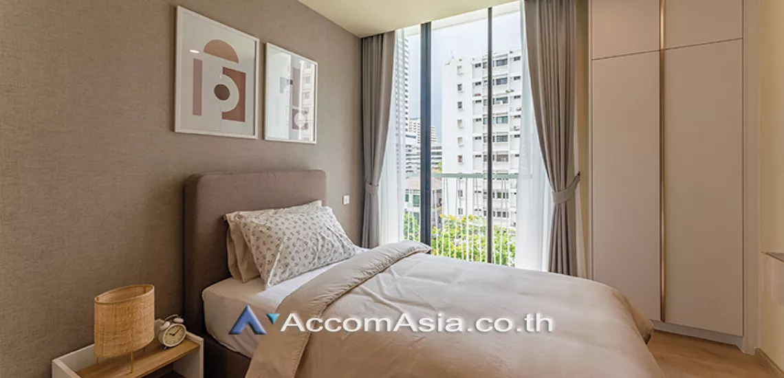  2 Bedrooms  Condominium For Rent in Sukhumvit, Bangkok  near BTS Asok - MRT Sukhumvit (AA30469)