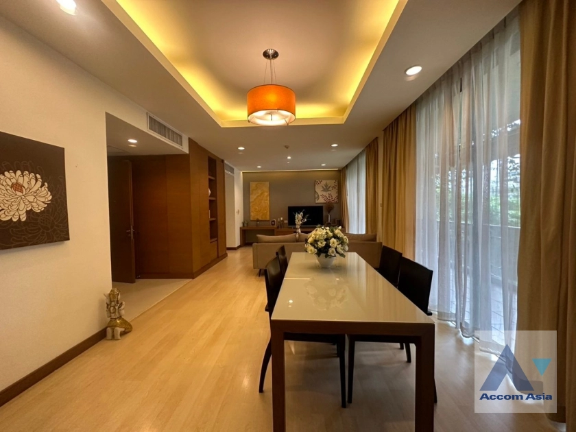 5  3 br Apartment For Rent in Ploenchit ,Bangkok BTS Ploenchit at Set on Landscape Court Yard AA30474