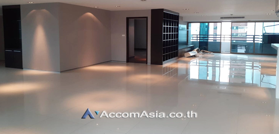  2 Bedrooms  Condominium For Rent in Sukhumvit, Bangkok  near BTS Asok - MRT Sukhumvit (AA30477)