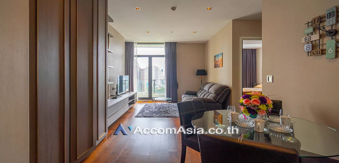  2 Bedrooms  Condominium For Rent & Sale in Sukhumvit, Bangkok  near BTS Phrom Phong (AA30490)