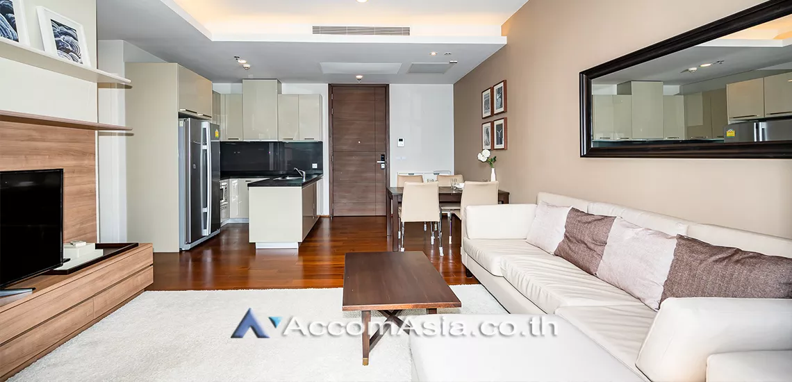  2 Bedrooms  Condominium For Rent in Sukhumvit, Bangkok  near BTS Thong Lo (AA30500)