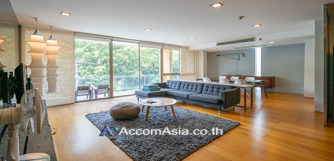 Pet friendly |  Ficus Lane Condominium  2 Bedroom for Rent BTS Phra khanong in Sukhumvit Bangkok