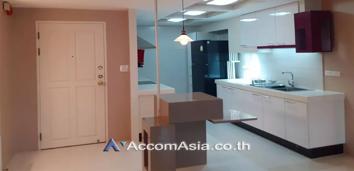  2 Bedrooms  Condominium For Rent in Sukhumvit, Bangkok  near BTS Thong Lo (AA30510)